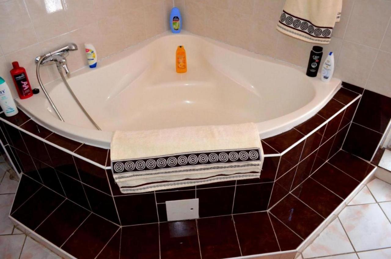 Chalupa Riviera A Apartmany Riviera - Liptov Besenova روجومبيروك المظهر الخارجي الصورة
