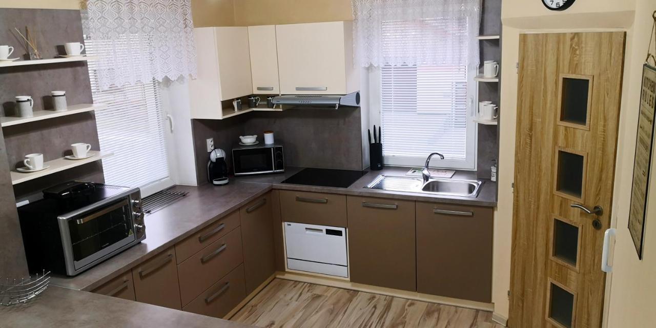 Chalupa Riviera A Apartmany Riviera - Liptov Besenova روجومبيروك المظهر الخارجي الصورة