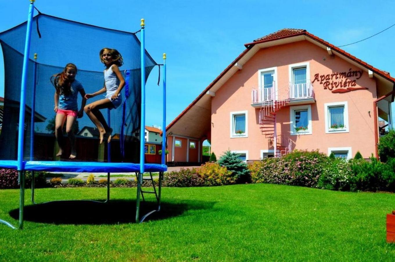 Chalupa Riviera A Apartmany Riviera - Liptov Besenova روجومبيروك المظهر الخارجي الصورة